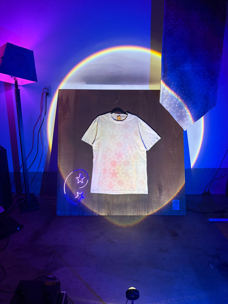 Star Stained Tee - Pink Daisy L